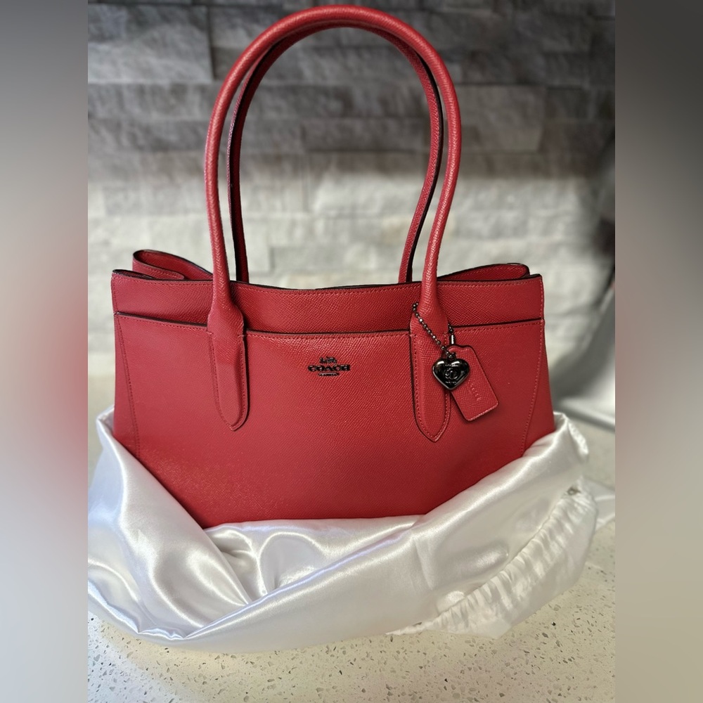 New Without Tags Coach Bailey Carryall Bag Purse Red